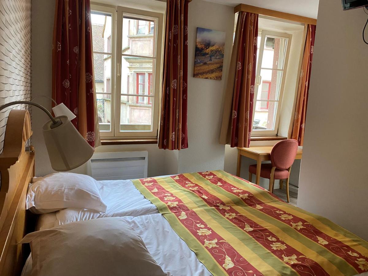 ריקוויר Hotel Au Cerf מראה חיצוני תמונה